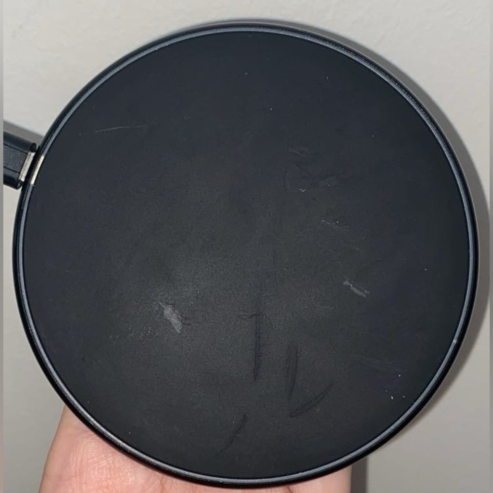 Wireless Charger - Picture 3 of 3